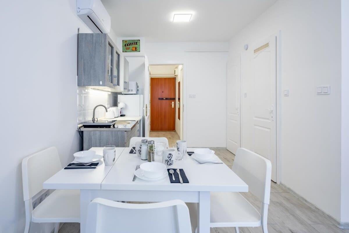 Convenient 2-Room Central Apartment Budapest Esterno foto