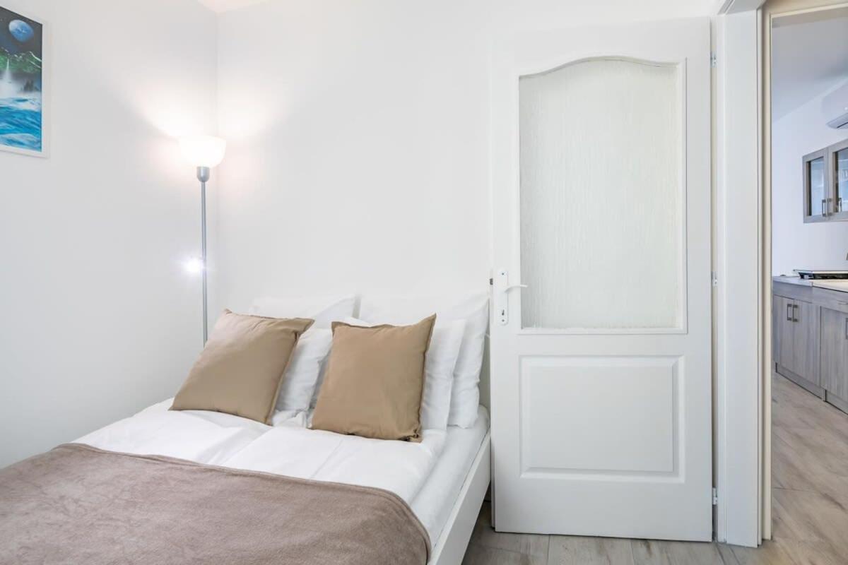 Convenient 2-Room Central Apartment Budapest Esterno foto